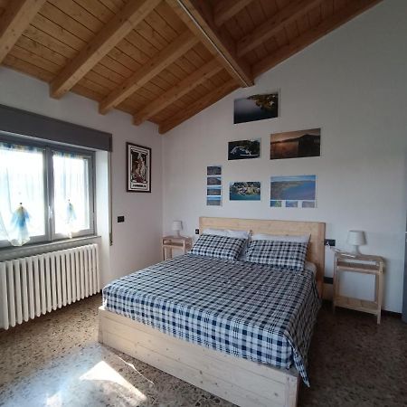 Appartement Casa Le Fornaci à Ispra Extérieur photo