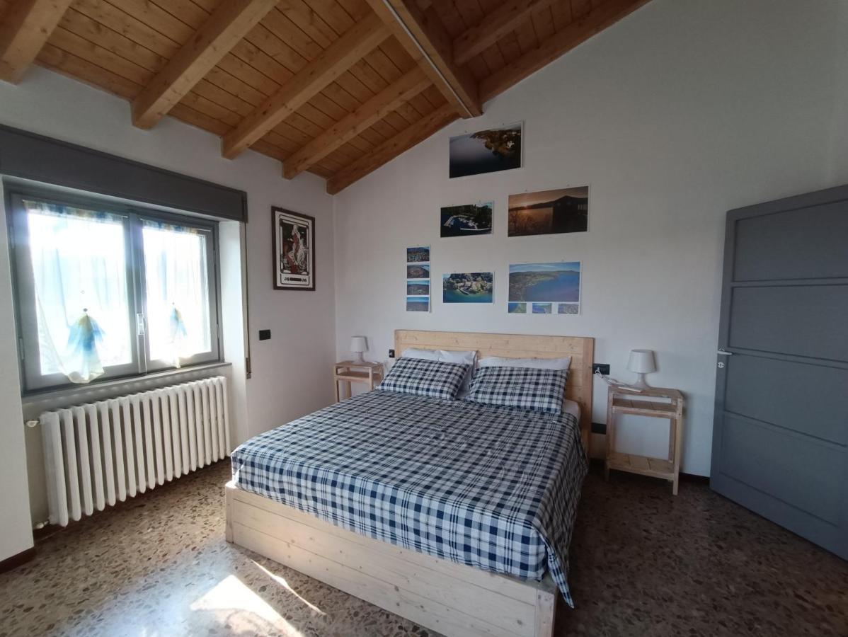 Appartement Casa Le Fornaci à Ispra Extérieur photo